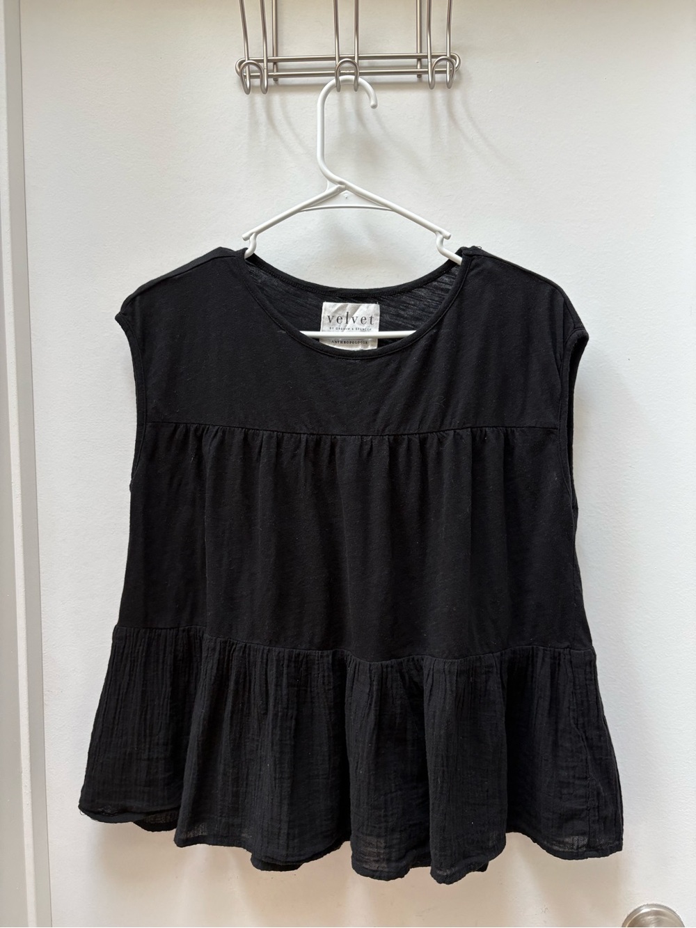 Velvet by Graham & Spencer Black Cap-Sleeve Babydoll Top